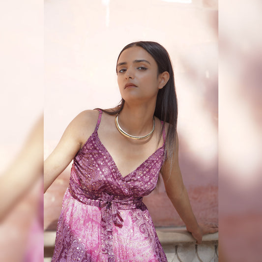 pink dress