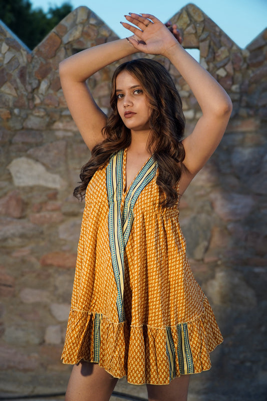 yellow short