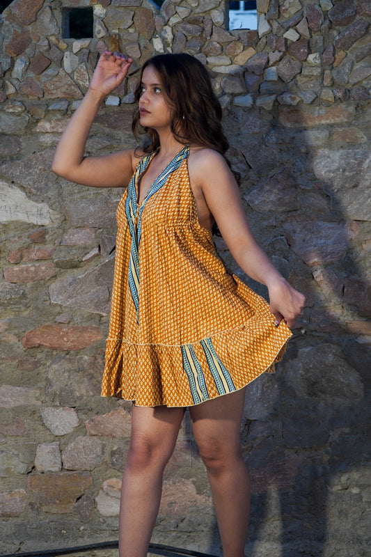 yellow short